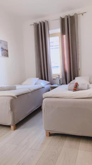 Apartment Happy 11 Praag Buitenkant foto